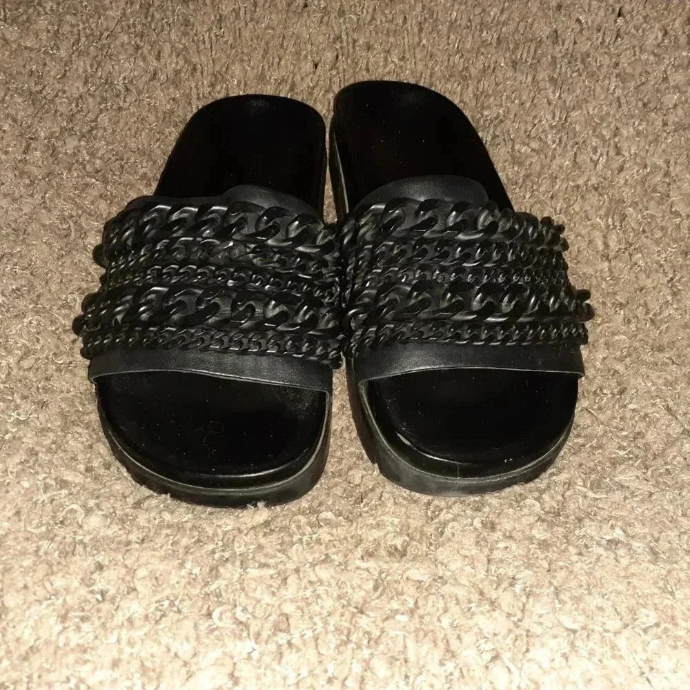 KENDALL & KYLIE-Shiloh-Chain Link Platform Slide - Picture 4 of 7